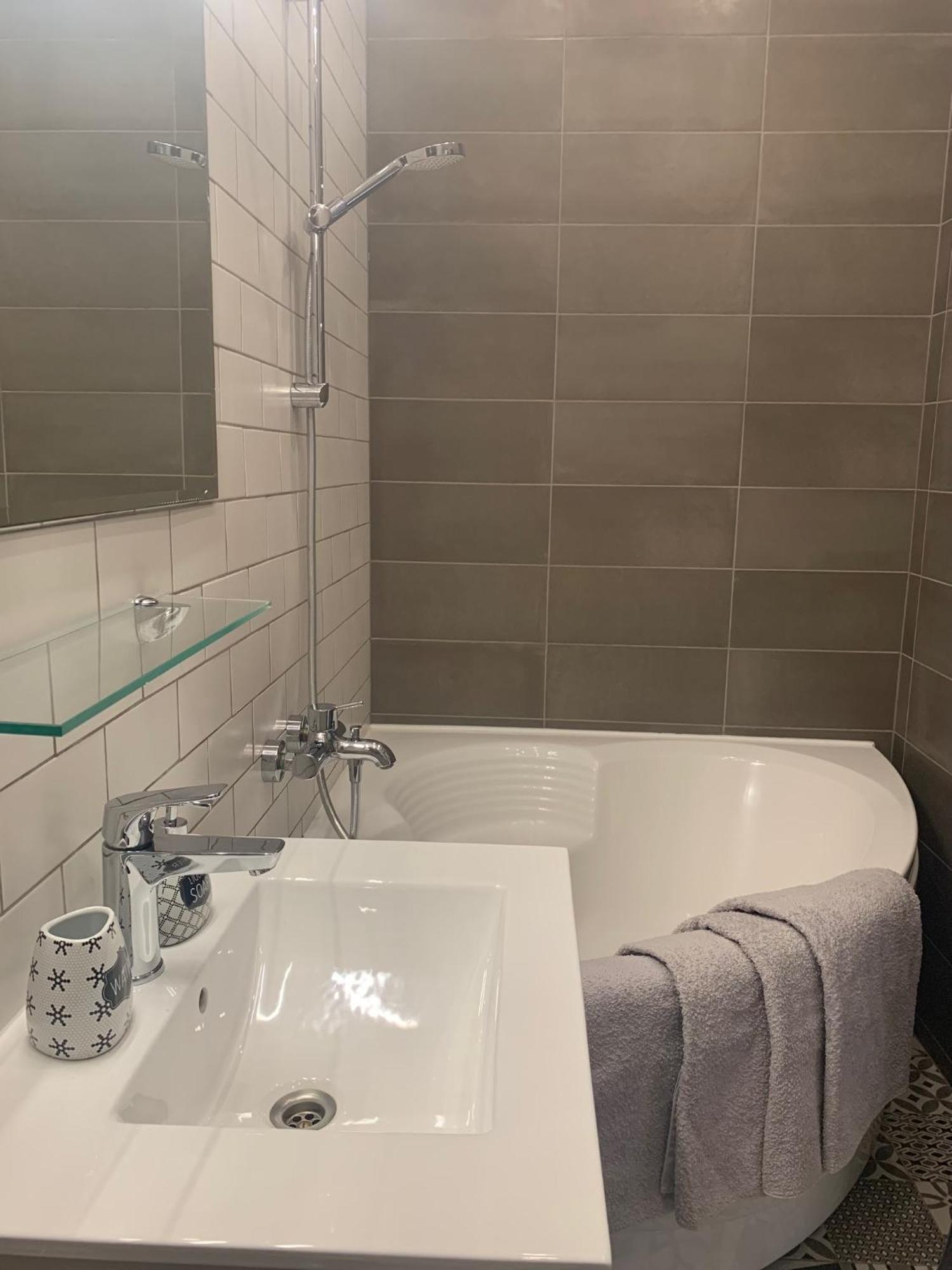 Apartamento Aquagate Jūrkalne Exterior foto